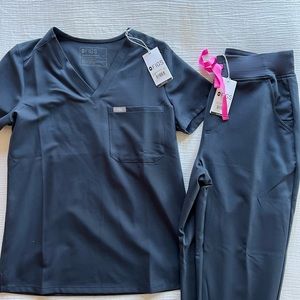 Figs *limited edition* Quiet Navy set NWT